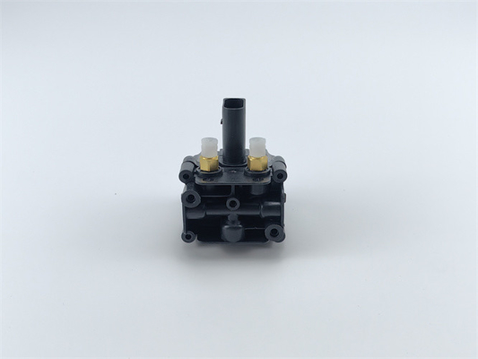 BMW X5 X6 37206789938 Suspensi Udara Solenoid Valve Block